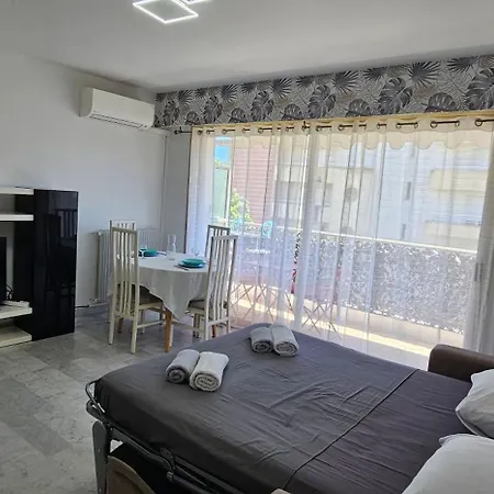 Magnifique Juan Les Pins-plage A Pied * 昂蒂布